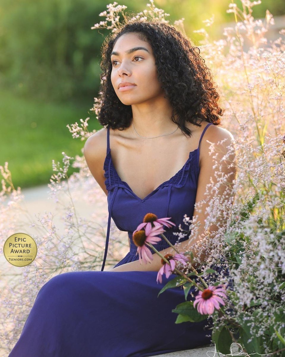 7Seniors's tweet photo. Discover Laura Dozier Photography

This Epic Picture Award goes to Laura Dozier Photography @lauradozierphotography

Gracefully Mesmerizing - Kudos!

For hire in Eau Claire, Wisconsin and surrounding areas.

https://t.co/7Q6AuyTAGX

#lauradozierphotography

#SeniorPhotographer https://t.co/2rfnurpIGz