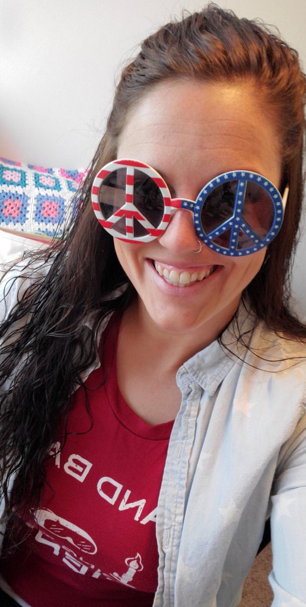 cgingrich529's tweet photo. @LowerDauphinMS is doing Spirit week this week! Red, White,  and Blue today to show our unity as a nation amidst this crisis. Stand united and stay connected, even if it's digitally! #ldmsfalconpride https://t.co/OiEapp5ljW