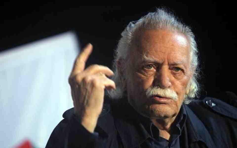 HellenicLeaders's tweet photo. #Greek WWII resistance hero Manolis Glezos passed away today. In one of the first acts of the Greek resistance, Glezos scaled the Acropolis with Apostolos Santas and tore down the swastika. This action inspired not only Greeks, but all people in occupied Europe to resist. RIP https://t.co/meG25GMttc