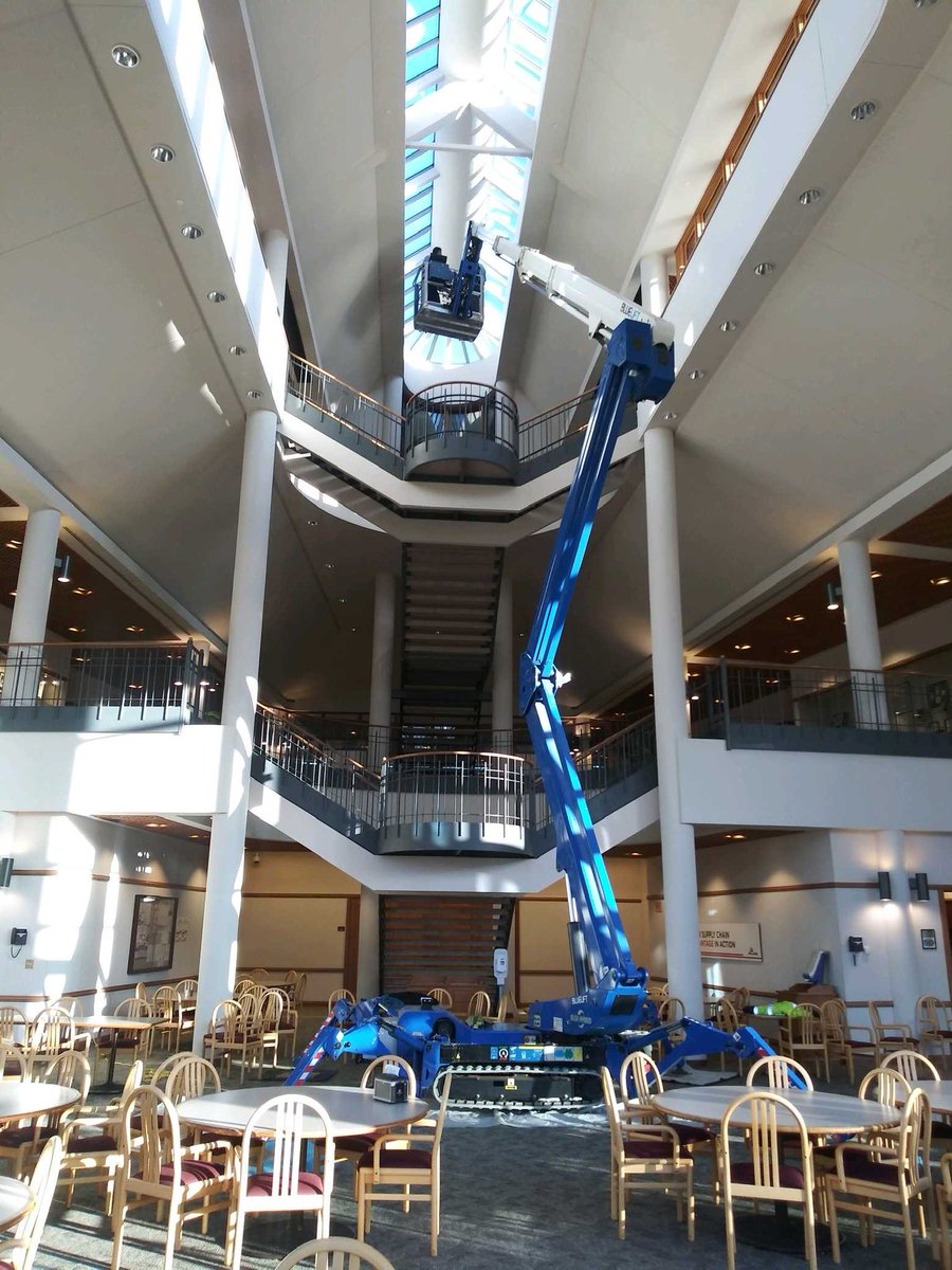WeReachHigh's tweet photo. Our teams have extensive expertise in ensuring these lifts are properly utilized and get the job done right the first time. Give us a call us at (817)243-6800 
.
.
.
.
#wereachhigh #solutions4you #reachmasterfalcon #HighAccessSolutions #spiderlift #boomlift  #spiderlift https://t.co/EfoxthpsDU