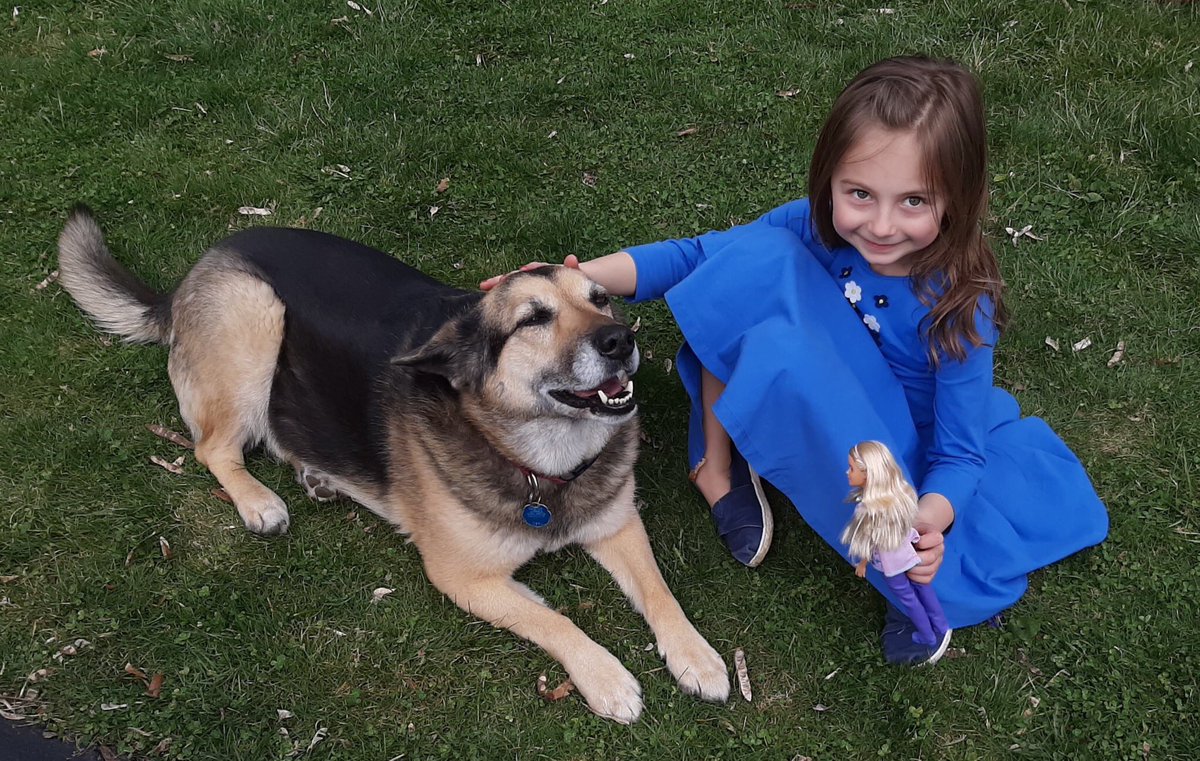 R_Wagner07's tweet photo. BRAVES virtual spirit week. MONDAY (March 30, 2020):  Loving Our Pets &amp; Stuffies Day! #Avonstayingstrong https://t.co/ph3HpAlLO0