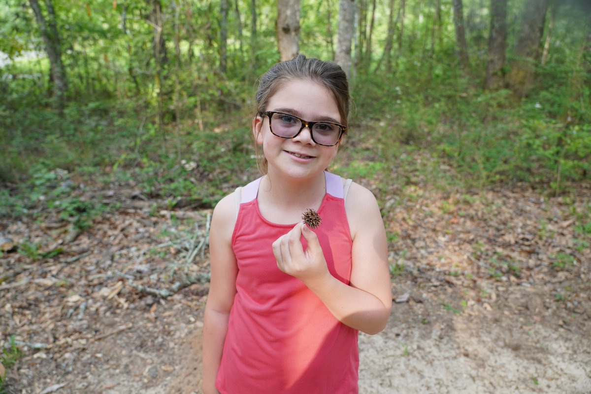 sweetpunkyy's tweet photo. Enjoying nature! #SocialDistancing #familyfun https://t.co/K8ZEdRup4L