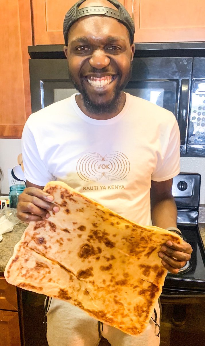 LarryMadowo's tweet photo. Your chapati could never! https://t.co/Xb27UGBtfA