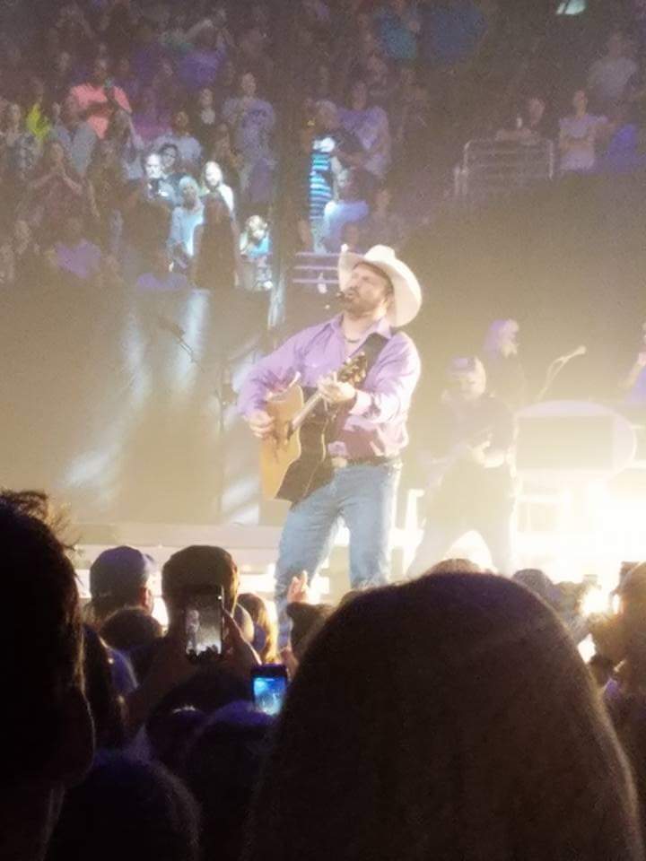 Garth BrooksMay 2017KCMO