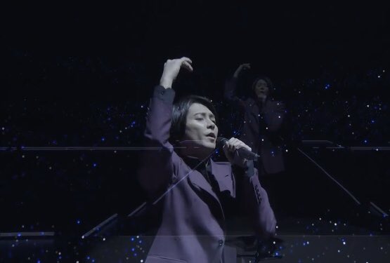 P_chan0922's tweet photo. Withyouを1曲目に持ってくるところ
客席をバックにして歌うところ
後ろのほうを眺めるところ
後輩の紹介をして終わるところ
なにもかも山下さんらしくて
私の大好きな山下さんだった
要するに
あなたのファンになれてよかった
ってことです
#山下智久
#JohnnysHappyLIVEwithyou https://t.co/T8ZIVpmhRq