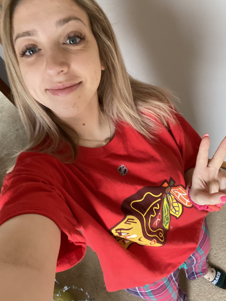 Miss Kilcullen is so ready for E-Learning &amp; PJ Day for Virtual Spirit Week! #knightpride <a href="/GNHSActivities/">GNHS Activities</a> #elearning