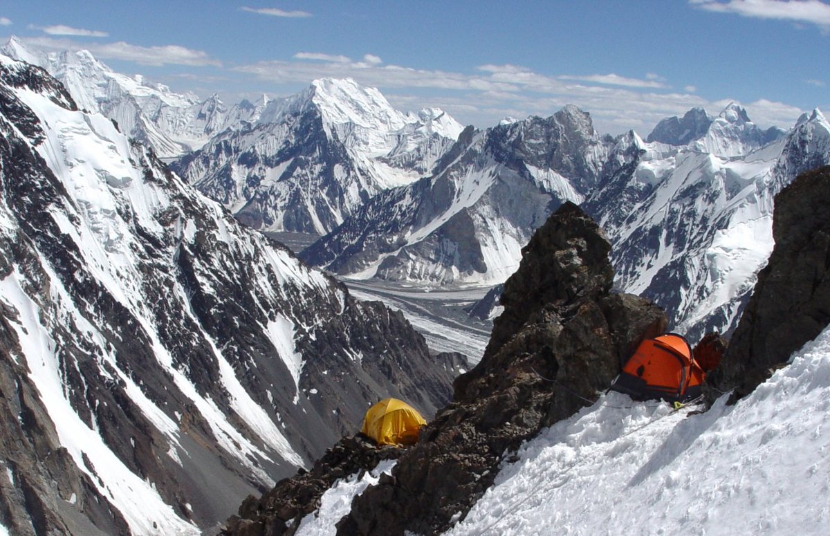 665mk11's tweet image. Всегда был первым, но никогда не говорил о своих подвигах Петр Кузнецова Человечище!

Я ругалась, плакала, кричала и высказала все этой вершине"
stabtur.ru/vsegda-byl-per…