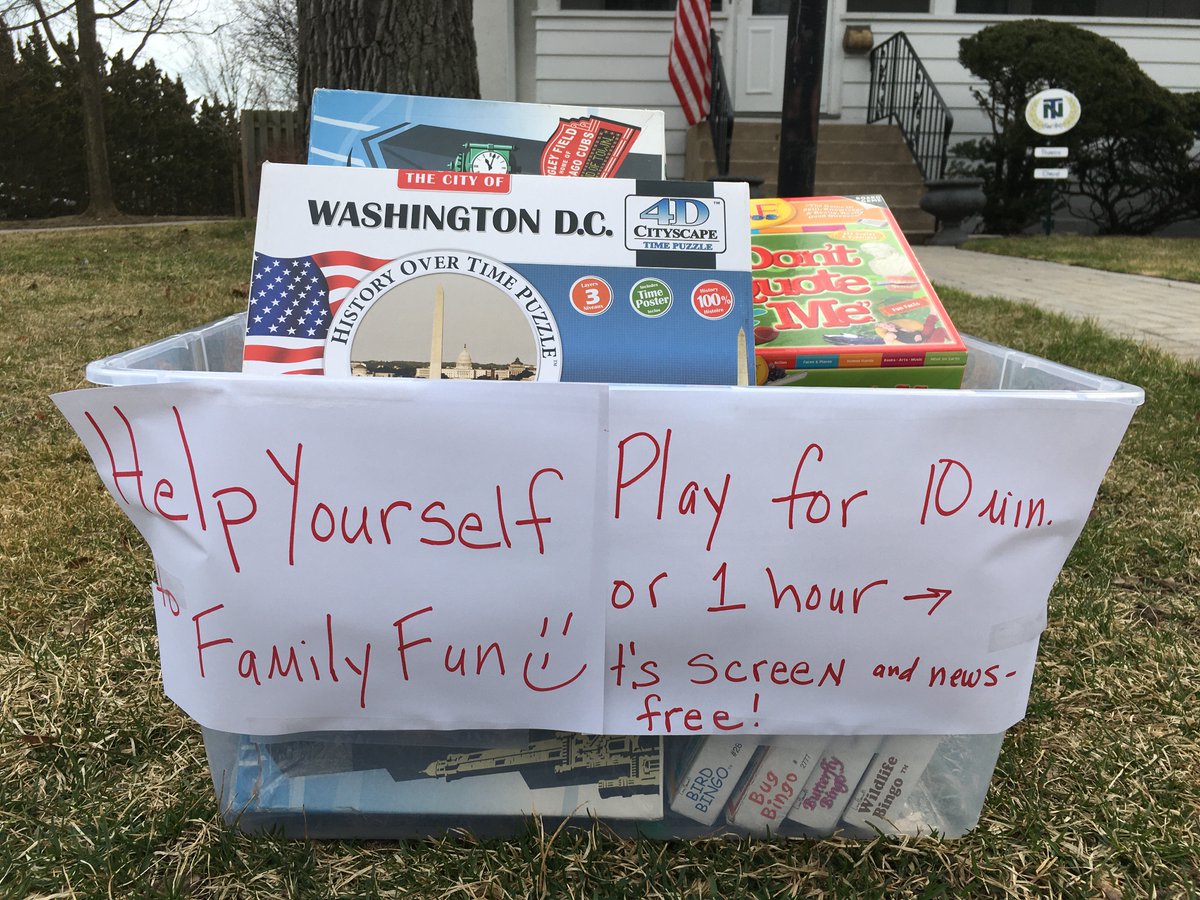 ICYMI: Winnetka family offers free games as a 'gift to the community' during pandemic
winnetkacurrent.com/p/news-communi…
