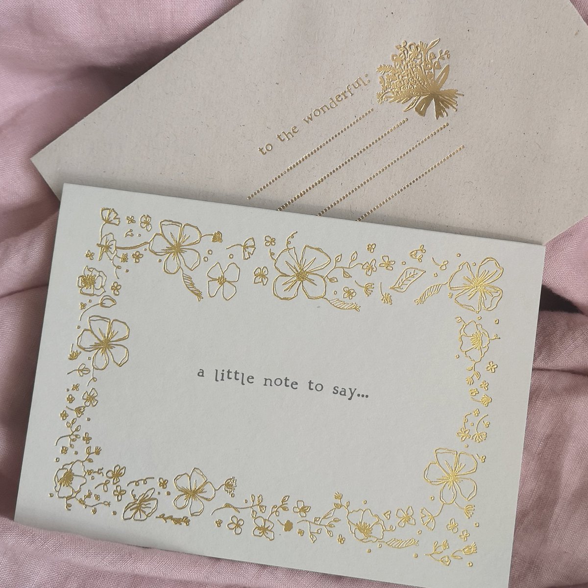 madebyshannon's tweet photo. Send a little note to your loved ones that you can't be with at the moment.
#justacard #coronavirus #snailmail #sendlove #note #StayHome https://t.co/qmSKnlKJPi