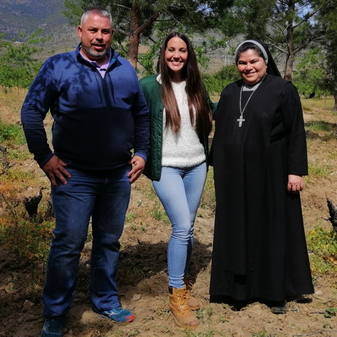 AzafranT's tweet photo. Amig@s de Azafran El Tiemblo, el miércoles en Aquí la tierra TVE1 las monjas de mi querido pueblo El Tiemblo. https://t.co/YV4st5zJMh