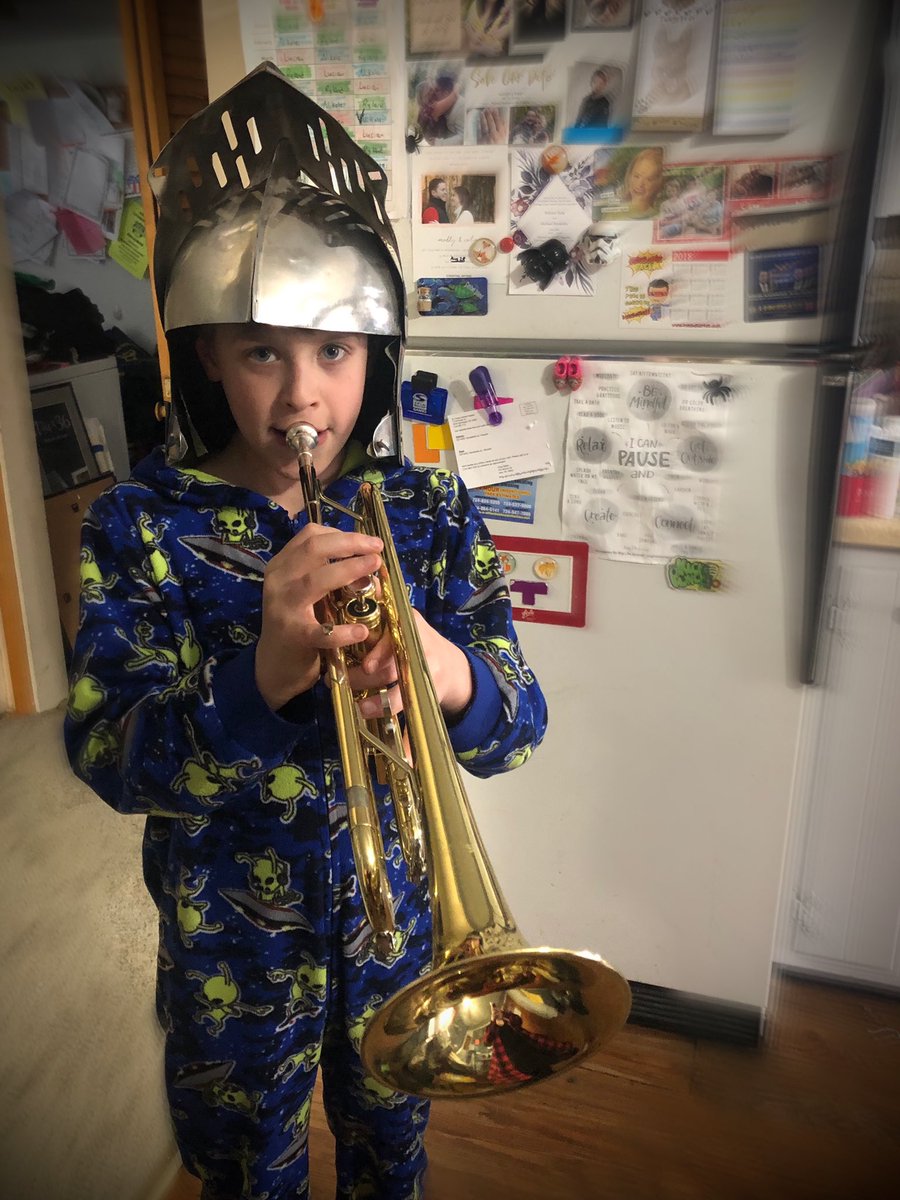 Crystal92196373's tweet photo. Knight band practice! @Hillcrest_ONeil https://t.co/05tNmHFkRi