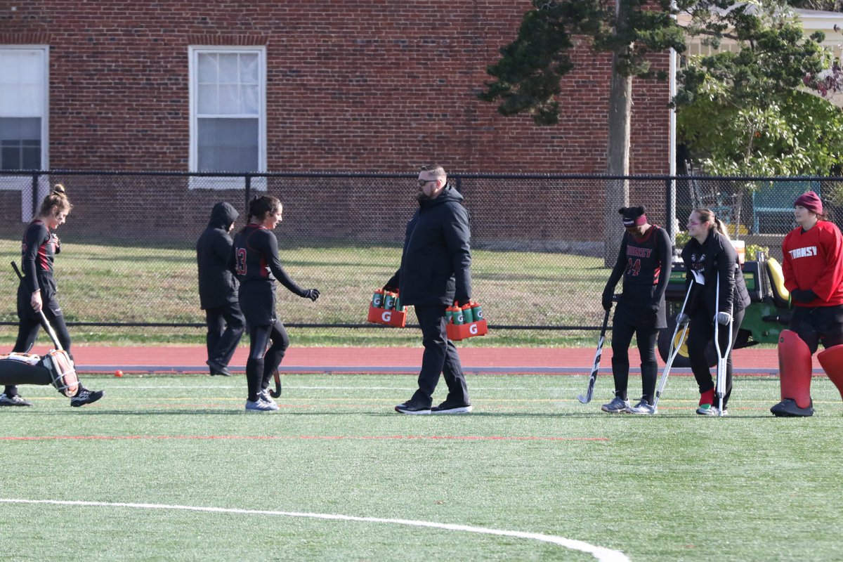 TransySports's tweet photo. Nick Reuss, our Director of Sports Medicine, has been with Transylvania for nearly a decade! Nick works around the clock with our student-athletes and is one of our department MVP’s! 

Thank You, Nick https://t.co/eHKHg4Zxzb