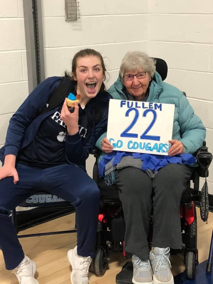 Linda Scott tweet media