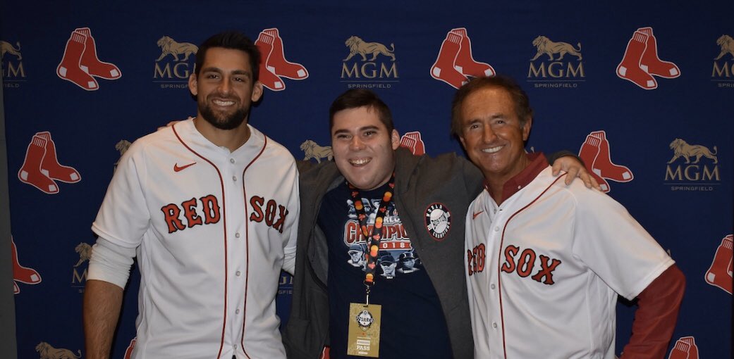Kane22Patrick's tweet photo. Missing @RedSox baseball right now! Throwback to January at Red Sox Winter Weekend in Springfield Massachusetts hanging out with @19fredlynn , Nathan Eovaldi, and @JDMartinez28 ! All of them are very nice! Thanks for the pictures! #RedSoxWinterWeekend #staypositive https://t.co/jzlVP3GYSz