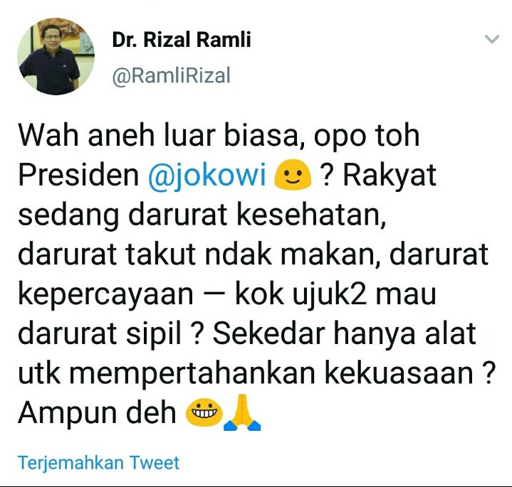 vaniepink's tweet photo. Gas Truuuussss Jangan Kasih Kendor 

#tolakDaruratSipil https://t.co/GWPrSdYfcA