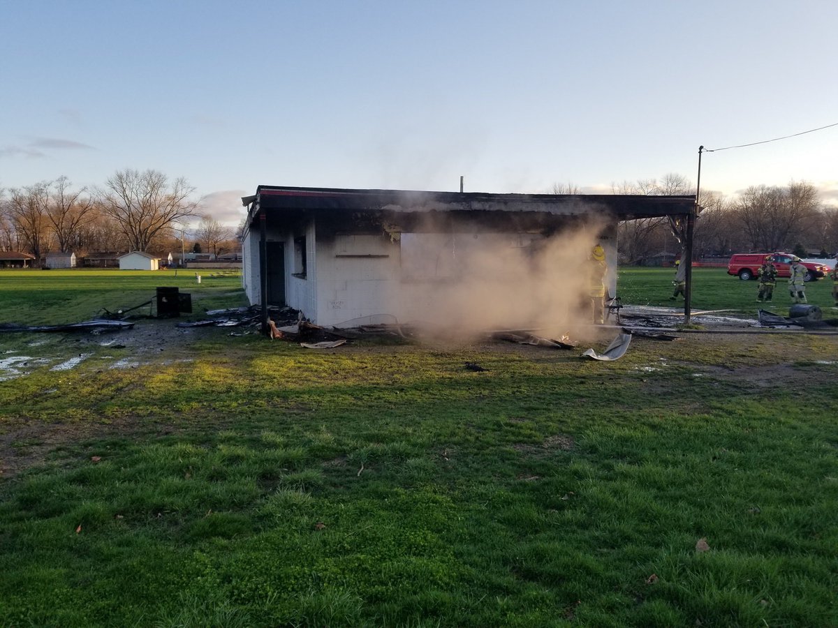 Bad news to share: This morning we woke up to the news that the concession and clubhouse was on fire. Thank you to the rapid response by Harrison Township Fire and Police departments. We will share more information as we get it.