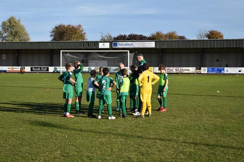 Joel Ferreira (@joelferreira736) on Twitter photo Thanks for the nomination <a href="/GorlestonFCnews/">Carl Butler</a>
<a href="/Mr_Mrs_langers/">Ross langmead</a>
Once you are nominated you have 24 hours to respond or donate £20 to charity. You need to nominate 4 coaches and post a picture of you coaching.
I nominate <a href="/teelee9/">Lee Vaughan</a> <a href="/johnbarrett75/">John Barrett 🫧🫧</a> @kirkthefox <a href="/sammy01493/">Sam Alexander</a> <a href="/r8hugs/">Ryan Huggins</a> <a href="/mpat72/">Martin Patterson 💙</a> Thanks for the nomination <a href="/GorlestonFCnews/">Carl Butler</a>
<a href="/Mr_Mrs_langers/">Ross langmead</a>
Once you are nominated you have 24 hours to respond or donate £20 to charity. You need to nominate 4 coaches and post a picture of you coaching.
I nominate <a href="/teelee9/">Lee Vaughan</a> <a href="/johnbarrett75/">John Barrett 🫧🫧</a> @kirkthefox <a href="/sammy01493/">Sam Alexander</a> <a href="/r8hugs/">Ryan Huggins</a> <a href="/mpat72/">Martin Patterson 💙</a>