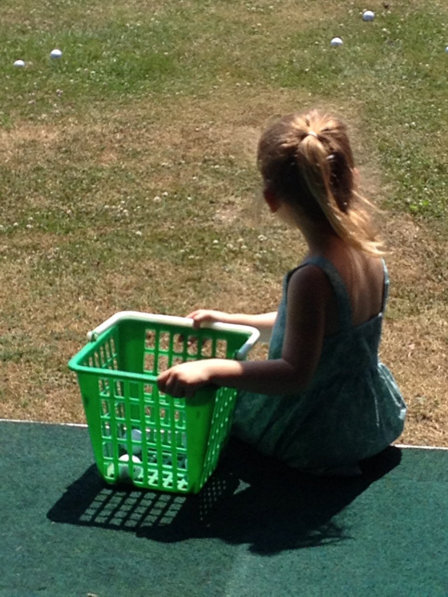 brilliancetrain's tweet photo. @AlexMollin If you are a golf person please join the challenge of posting your fav golf photo. Just one picture, no description. Please copy the text in your status, post a picture and look at some great memories/pictures. https://t.co/X3VoR4y2ls
