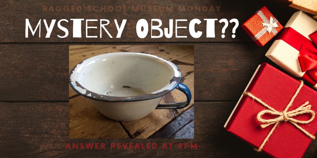 RaggedSchool's tweet photo. Starting off your #MondayMorning with a #MysteryObject!
Any ideas about what it might be?
Answer will be revealed at 9pm!

#VeryVictorian
#MuseumMonday #mondaythoughts #VictorianMystery https://t.co/MmDqDREZFX