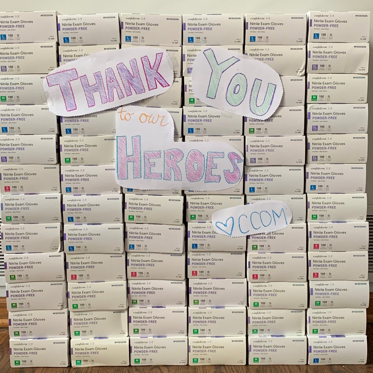 MidwesternUniv's tweet photo. Students at our Chicago College of Osteopathic Medicine raised money amongst themselves to donate MWU nitrile gloves to local hospitals. In 20 minutes, they surpassed their $540 goal, with the remaining funds being donated toward care packages for healthcare workers. #MWUKind https://t.co/KOGy1GLy74