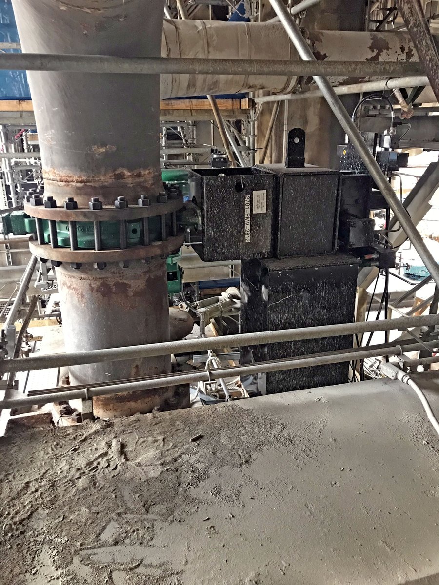 REXA recently installed multiple spring-fail safe Rotary actuators on snort valves within the Fluid Catalytic Cracker’s (FCC) main air blower at a US refinery! #actuators #valves #oilandgas
