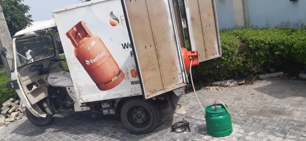 kingsjefferson's tweet image. #Fastgas came through!

Thanks to the customer rep!
She’s super amazing!!!  

If you are in Lagos and you need gas in this #lockdown then call fastgas 
♥️ 
 #TheLockdown