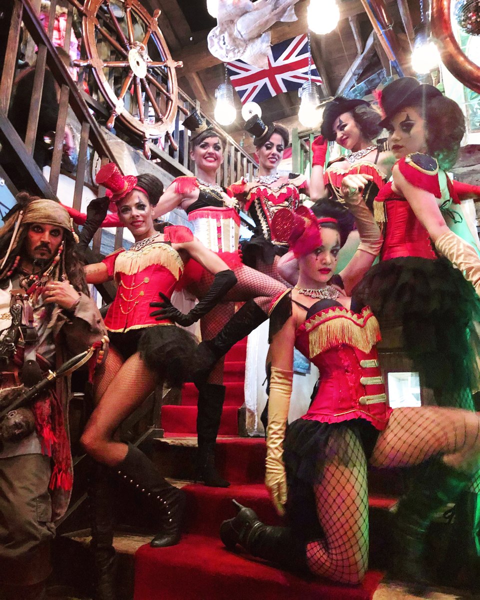 AgenceEvenis's tweet photo. Animation thème Circus 
#evenementiel #animation #circus #themecircus #circuscostume #circusevenement #animationcircus #circusevent #circusshow #animationcirque
https://t.co/H5MwSTIJQ3 https://t.co/jDDh3F2p5N