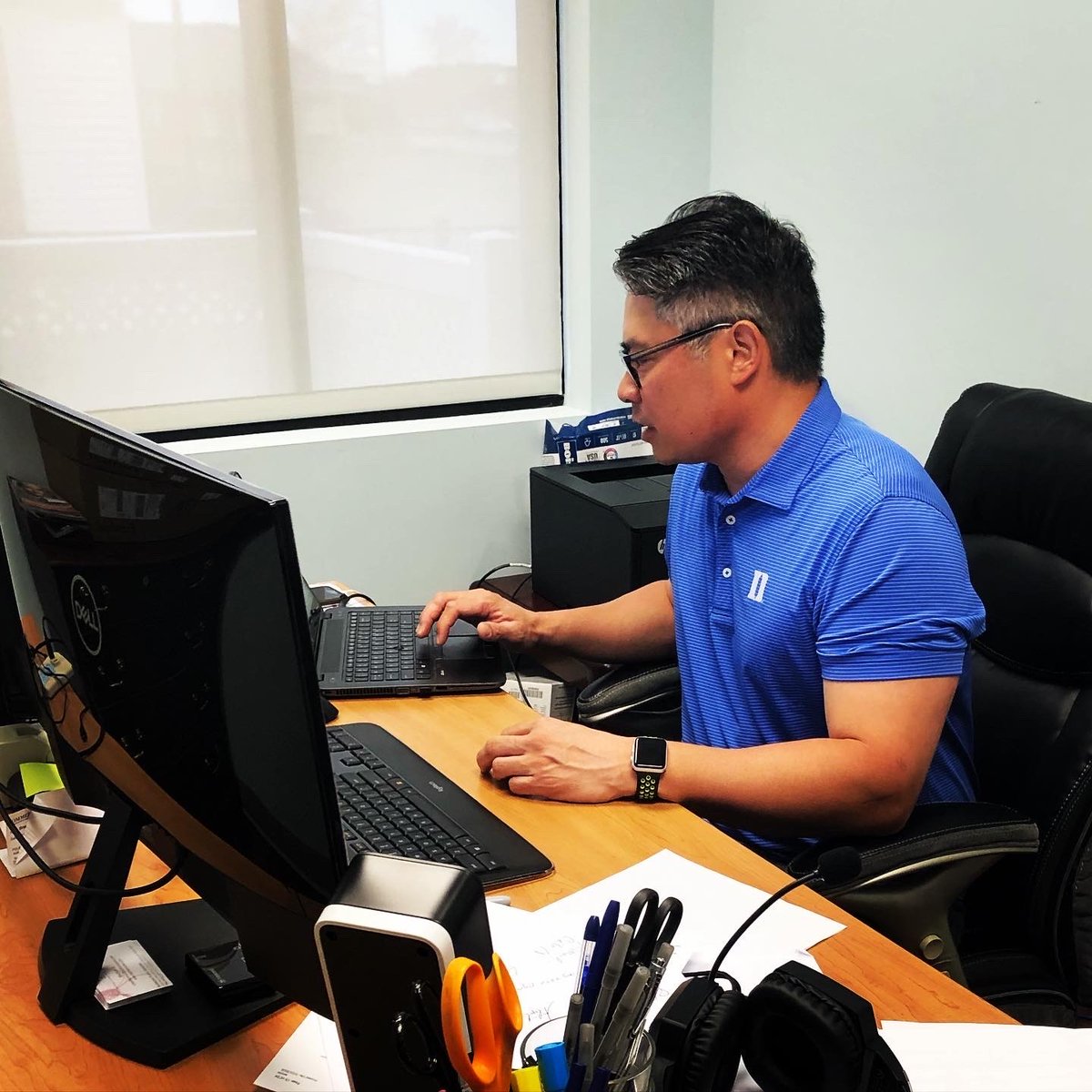 RPSRVA's tweet photo. Update: Dr. Chen is now doing #virtualconsultations! Good thing he’s got his son’s headphones- his #telemedicine setup is complete 😄😄
•
•
•
Call to schedule your virtual consultation today!
804.285.4115
https://t.co/uWbhdlt4jj https://t.co/wmNm8C0cjp