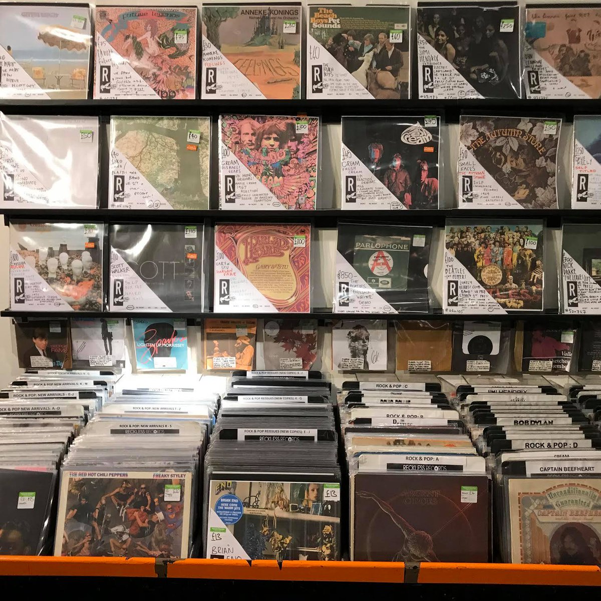 Coldcut's tweet image. #Recordstoreoftheday - @RecklessSoho 

Reckless was where we first bonded on breakbeats &amp;amp; vinyl. It's where we plotted our first record. 

Like Oldcut, It's still rocking 33 years later! Let's keep that going &amp;amp; especially support independent record shops online at this time ✊