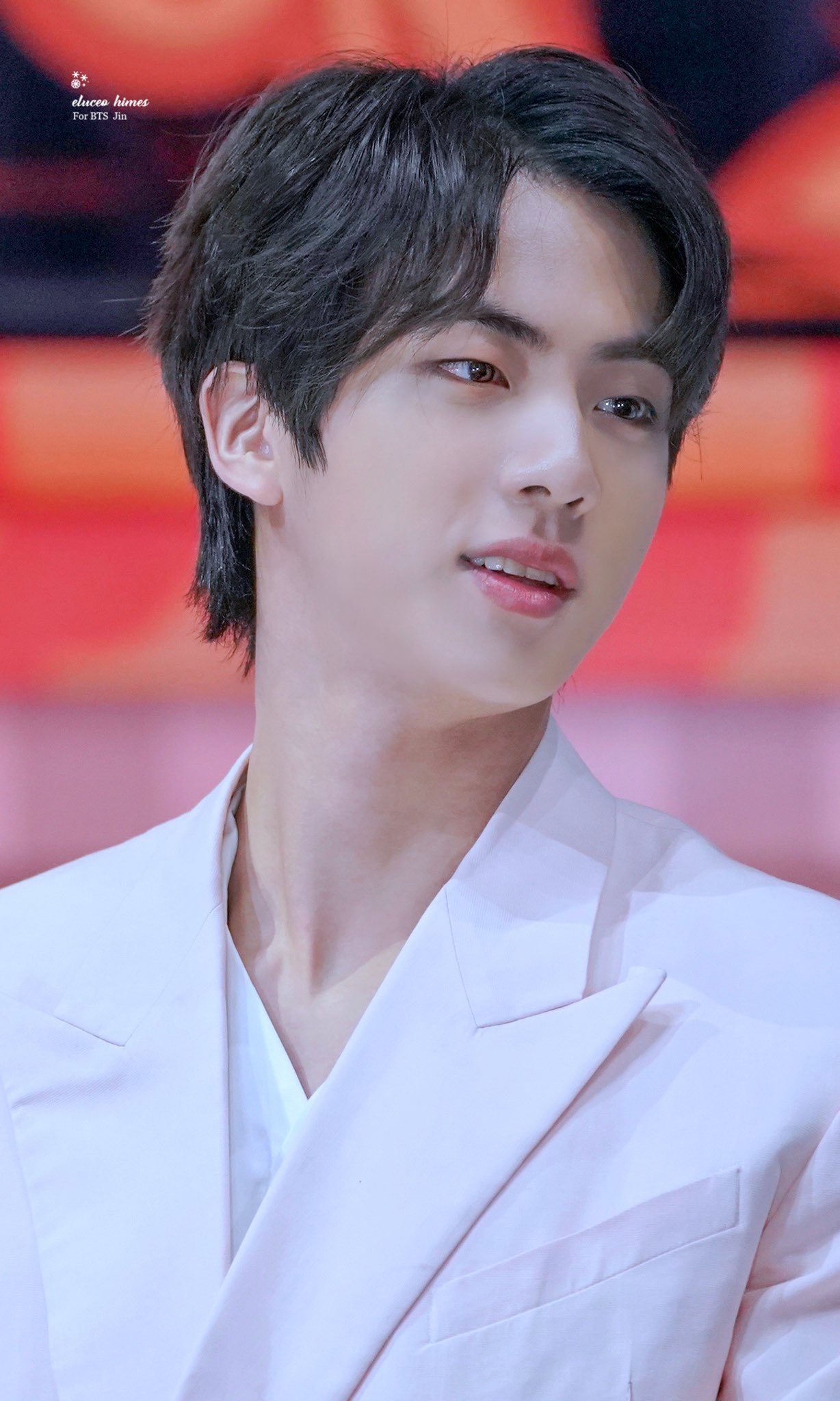 ぎ Twitter પર 2 Bts ジン みてこのビジュアル バンタンペン卒したけどじんくんはずっと単推しで行きたい 一言でいうと残念なイケメン そこがかわいい すほちゃんとどこか雰囲気似てる この肩幅もずっと愛していきたい 最高 結婚して T Co