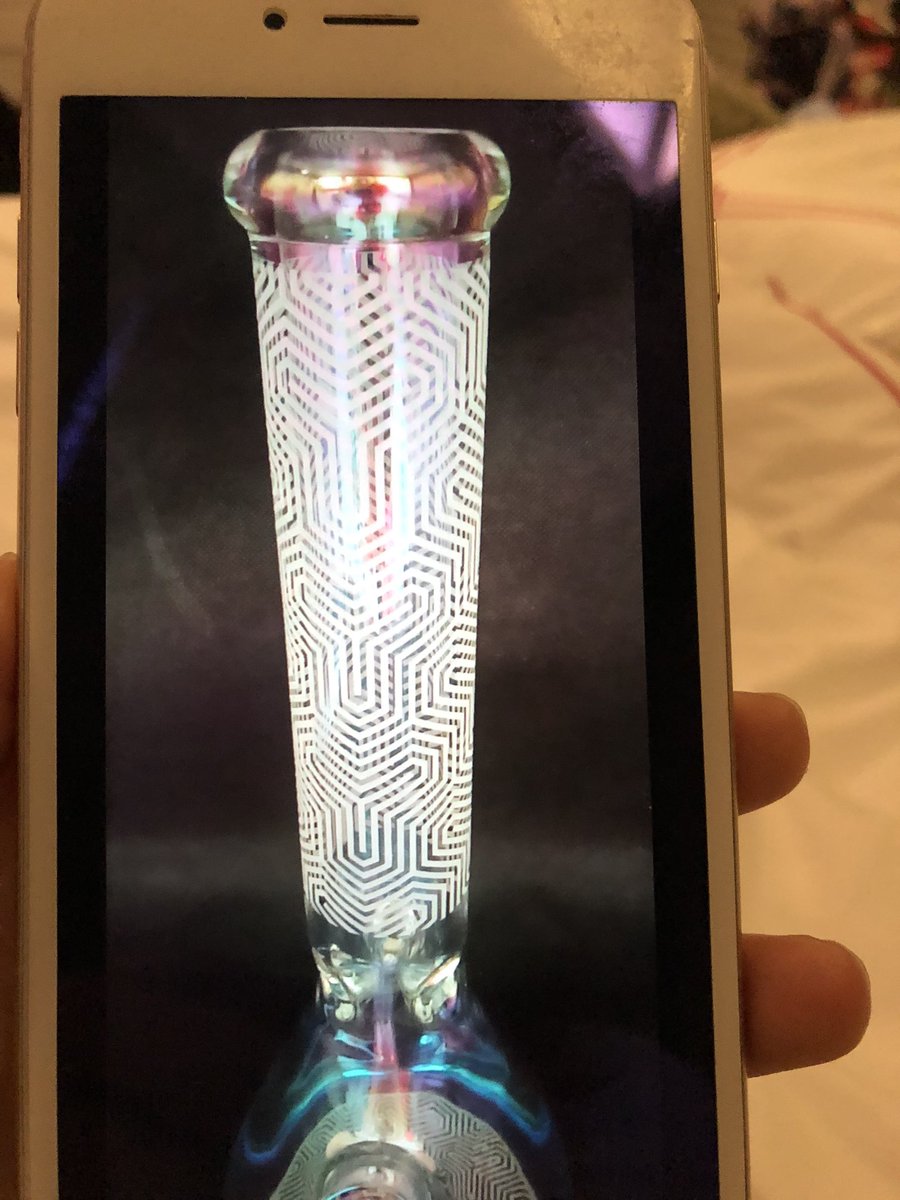 elevateglass's tweet photo. Update new styles!#21daysLockdown #COVID19 #Covid19Out #COVIDIDIOTS #GeneralStrike #coronavirus #smokers #glassbong #glasswaterpipe #Italycorona #Italy https://t.co/9ERuL2K3JY