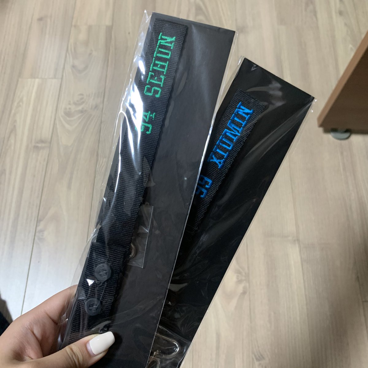 wogml112's tweet photo. 이렇게 일괄로 구매 하실 분 있나요
다 개봉만 살짝하고 미사용 제품이고 
타래를 확인 해주세요!(타래포함 전부 일괄 디엠으로 제시 해주세요)
#엑소 #exo #굿즈 #티켓홀더 #카드지갑 #스티커 #네임텍 #수호 #suho #준면 #김준면 #변백현 #백현 #baekhyun #찬열 #CHANYEOL #박찬열 https://t.co/btePPGArUc
