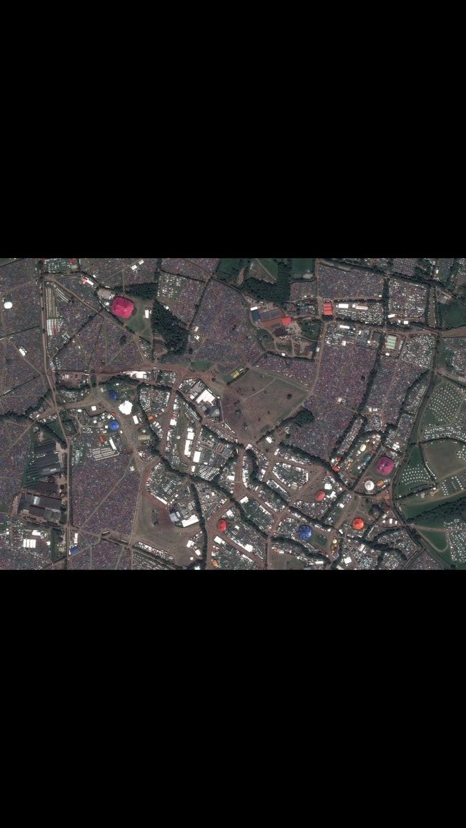 hutch_lee's tweet photo. @glastonbury The view 😍 https://t.co/Si84dWNRgu