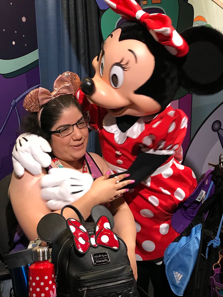 cisneros_lizzie's tweet photo. @MGE_Gators Gator Games Day 9:My favorite vacation spot is Disney World.I have gone once as a kid and once as an adult.The second was way better!@MGE_Gators #MGEBetterTogether https://t.co/9xz2ywnIC6