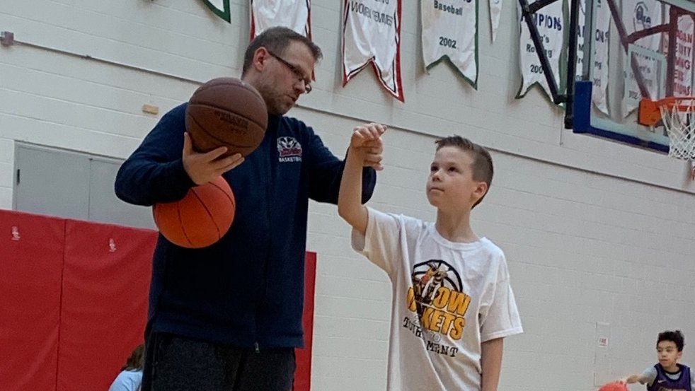 Post a coaching pic challenge!  Thanks <a href="/Tisinthehouse/">Tony House</a> for the nomination...I nominate @a8_de <a href="/greer_matt/">Matt Greer</a> <a href="/bradley10_ryn/">Ryan Bradley</a> <a href="/robynanna/">Robyn Fleckenstein</a>