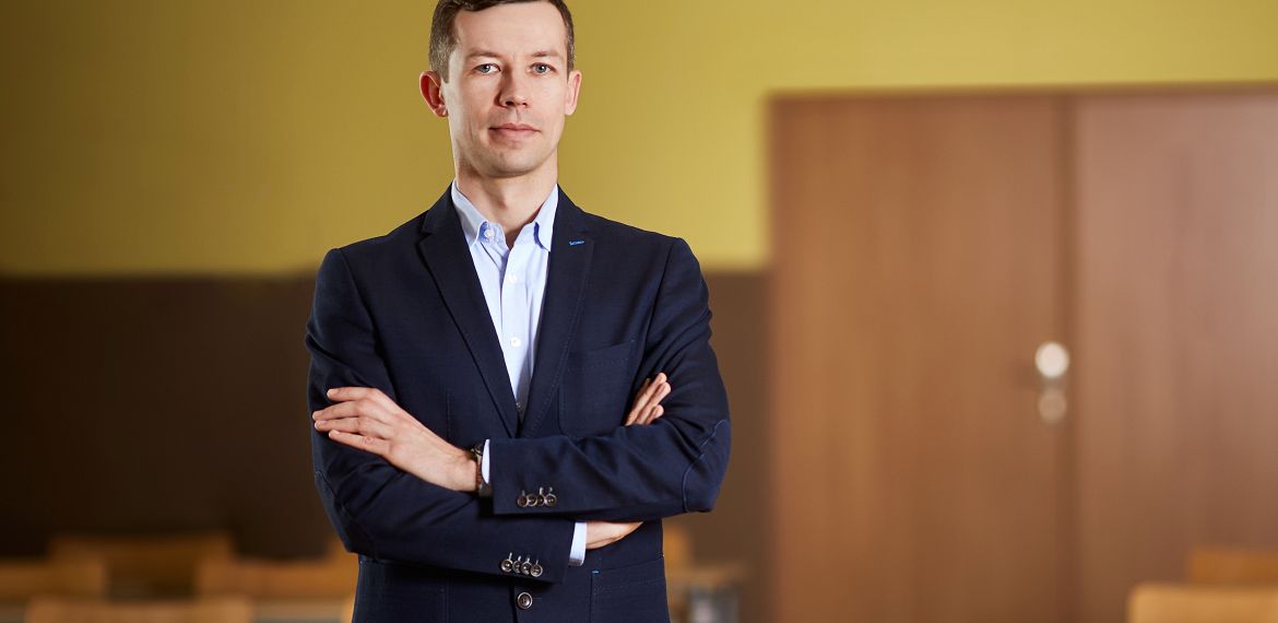 ghajduk's tweet photo. Habilitacja w Instytucie Ekonomii i Finansów UR - Grzegorz Hajduk 
https://t.co/2LY0gzn0QO https://t.co/0YWTdOr643