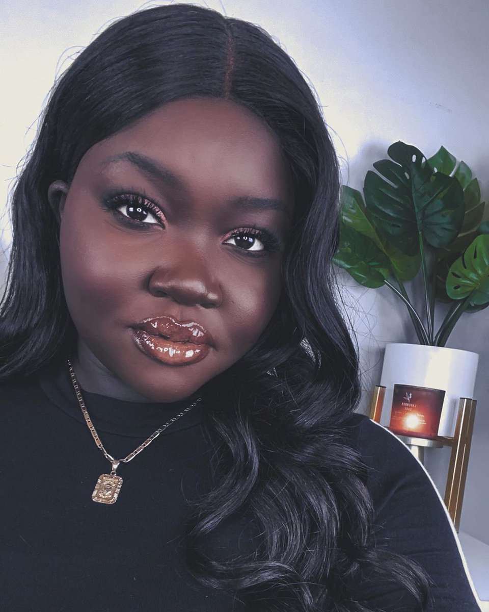 MentedCosmetics's tweet photo. Tie your look together with your perfect blush! @simplynyajal in #BERRIEDAWAY 😍😍
Shop here: https://t.co/bqbm2xq1aQ
__
#mentedcosmetics #makeupforwoc #brownskinpoppin #melaninmakeupdaily #brownskingirl #brownskingirls #blushfordays #blushpowder #blushmakeup https://t.co/Fg9XoGfM6N