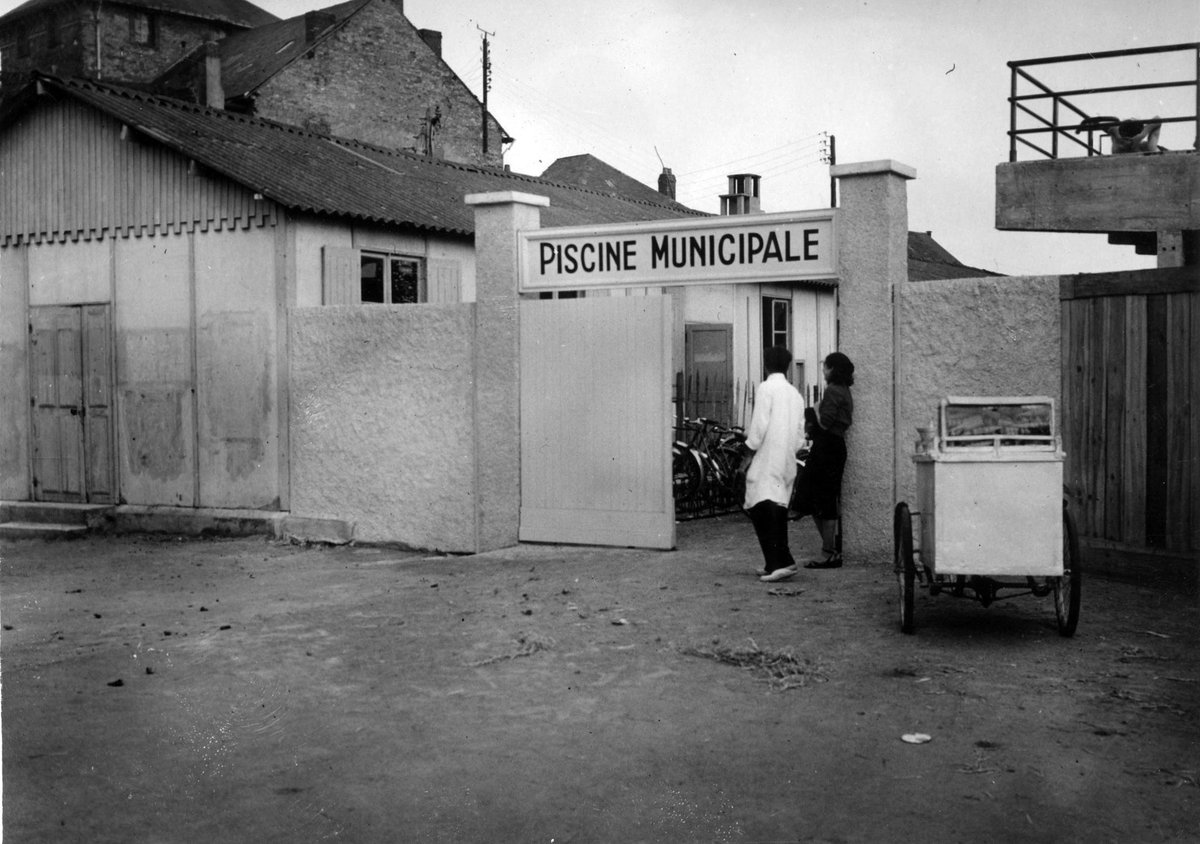 Marguerose4244's tweet photo. Piscine de Gloriette  avant sa transformation et sa couverture
#Archives de #Nantes
@NantesVintage https://t.co/KyBWN2hMEN
