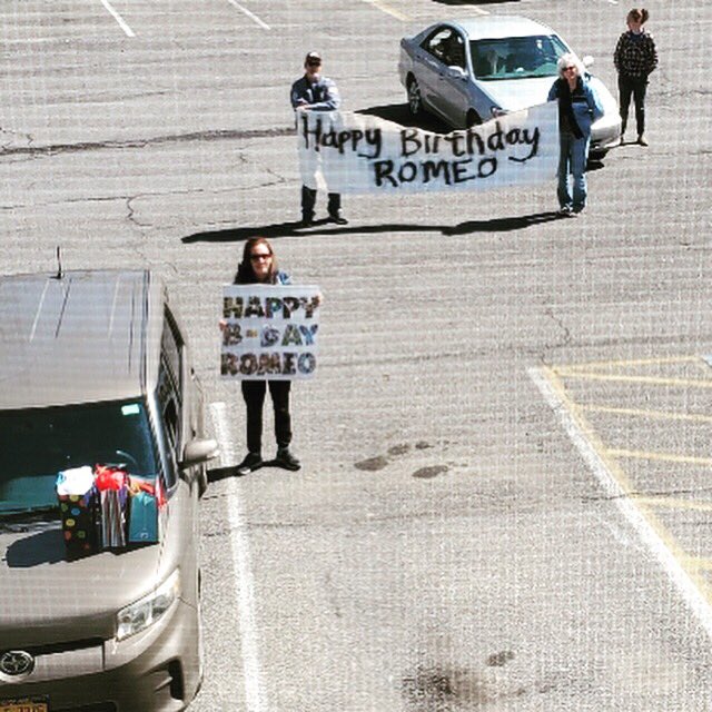 BlaiseGomez12's tweet photo. FINDING NEW WAYS TO CELEBRATE: A family in #Maybrook wouldn’t let social distancing get in the way of celebrating their grandson’s 7th birthday Friday! They held up signs outside and left gifts on the family’s car. Happy belated birthday bud! 🎂🎈#InThisTogether #HappyBirthday https://t.co/62WtSJoOmm