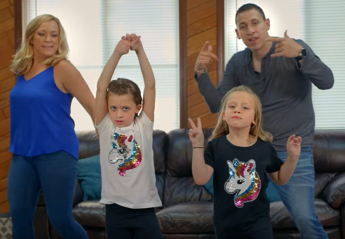 Madison_B_Smart's tweet photo. Being stuck #AtHome means it's time for a #DANCEPARTY! 🎉 💃 🎶 

What are your #FavoriteSongs to dance to? Let me know!

Dance to my #song 'Smart' here: https://t.co/HqP5heSGFF #MadisonBSmart #EndBullying #HomeSchooling https://t.co/RuuwK2y8bL