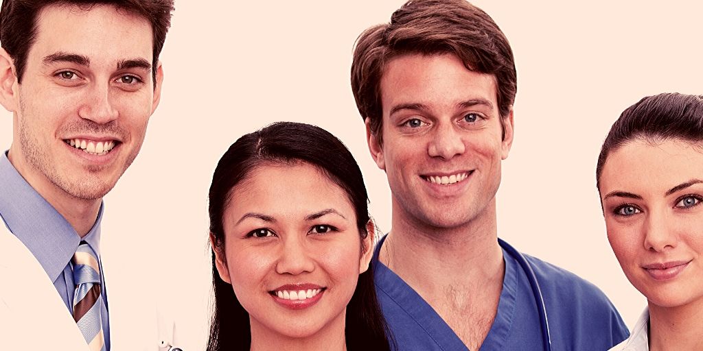 #NationalDoctorsDay Today is national doctor day, Let's appreciate the thousands of brave doctors who provide care in various hospitals &amp; practices.
-@healthquist1