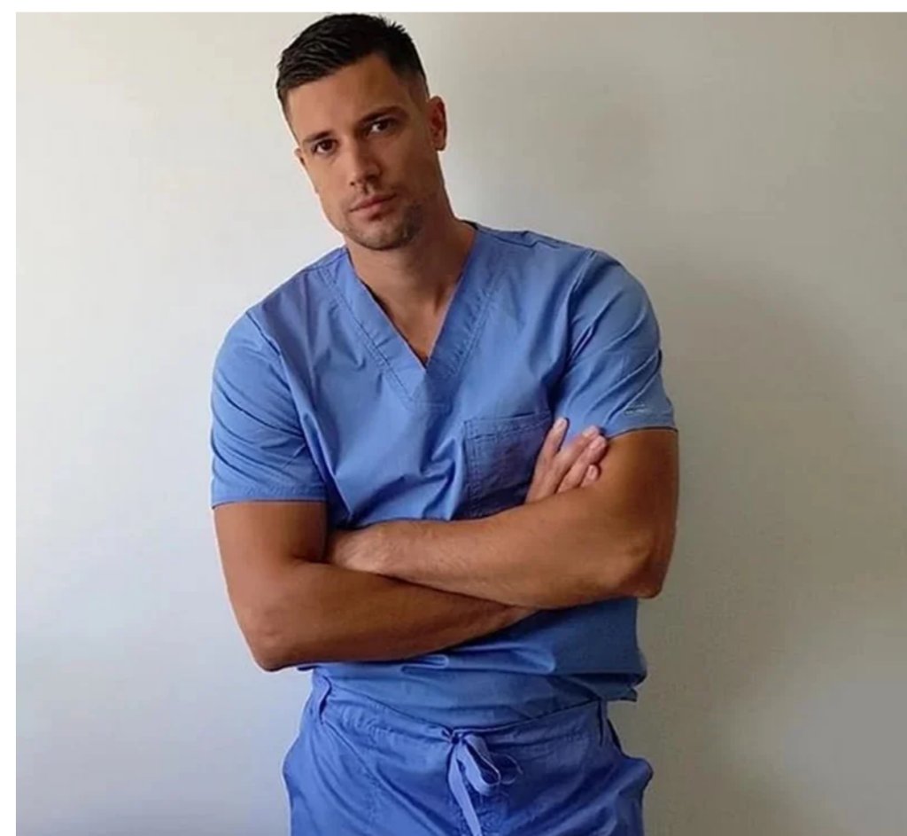 baba_millka's tweet image. Hoćemo da dr Vasilije od sad daje izjave za medije, inače idemo u parkove da šetamo babe i kučiće