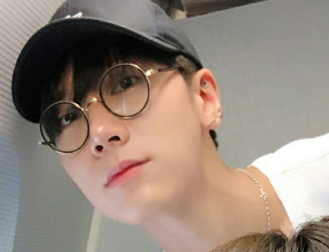 ten as yuyang from "here u are" a thread;