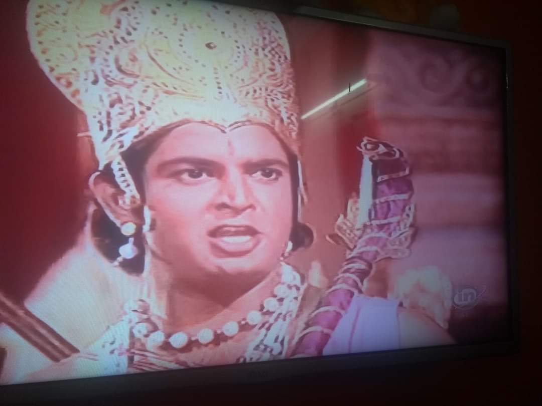VPateel's tweet photo. @mepratap  ಸರ್ ನೀವೇನಾ..?  ಇದು 
ಲಕ್ಷಣನ ಅವತಾರದಲ್ಲಿ https://t.co/I3YSkFrJAK