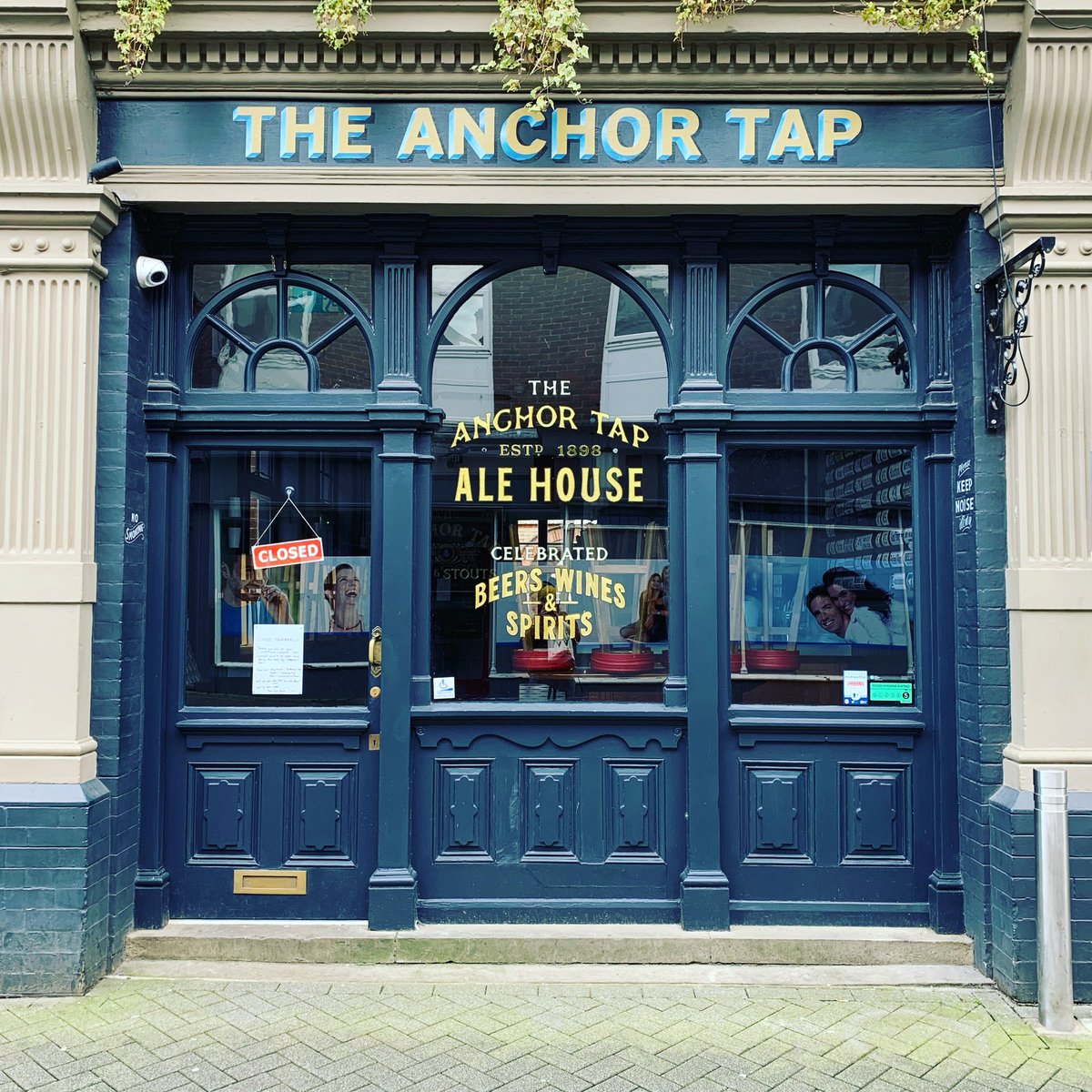 The Anchor Tap tweet media
