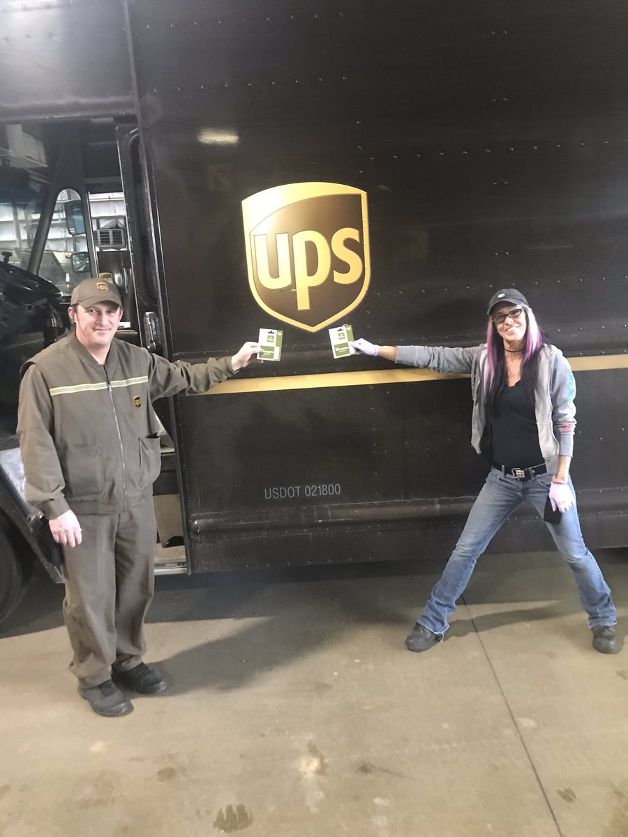 March recognition winners!  Even practicing social distancing in their celebratory picture!  Joe a driver and Becky a part time supervisor, great job you guys keep it up!  Gift card to Panera!  #upsersarethere #TheCreek!
