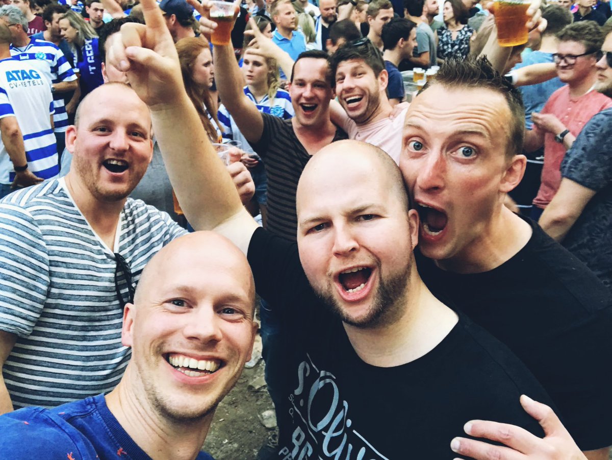 RobinHulstein's tweet photo. @SanderDTC #samenjuichen #promotiepilsjes https://t.co/RathT6SMxW