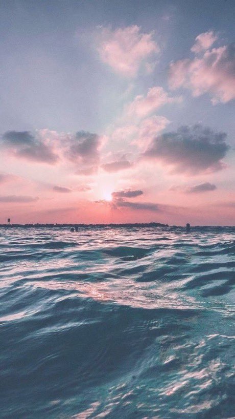 ebar_1's tweet photo. اللهم أياماً تُجبر بها قلوبنا♥️. https://t.co/Ym1YmXeTm9