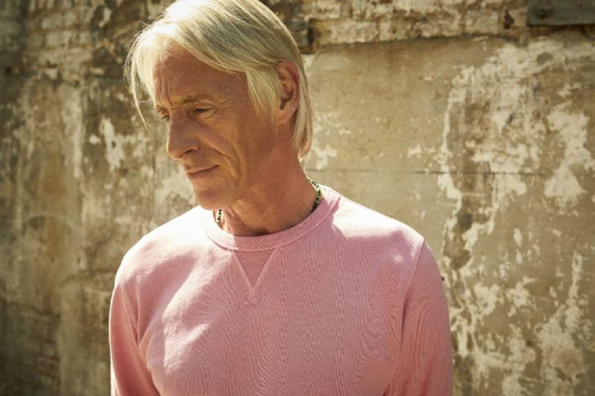 Ο Paul Weller συνεργάζεται με τον Col3trane, ανερχόμενο όνομα της R'n'B σκηνής του Λονδίνου: ακούστε το "Earth Beat" bit.ly/3bpGCFQ