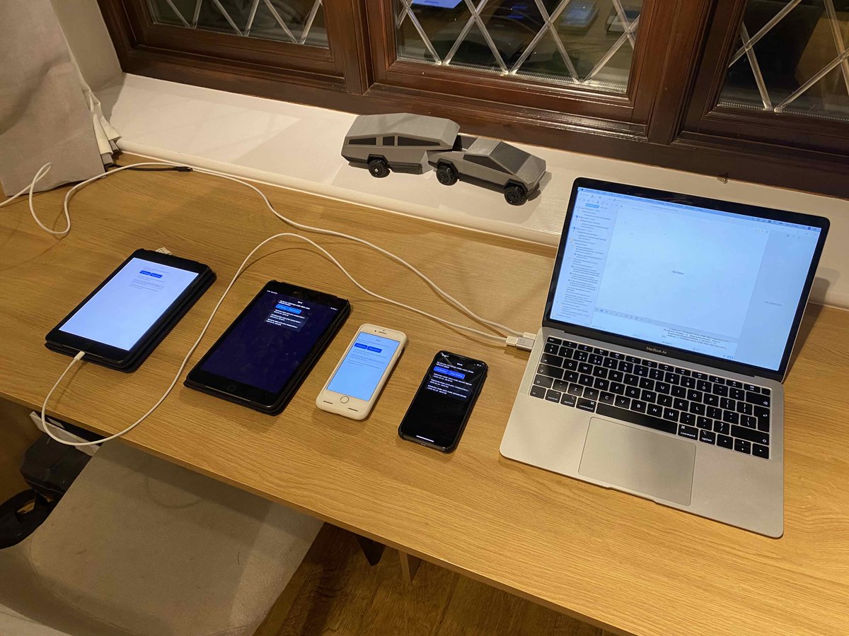 app_tracer's tweet photo. Our first prototype running on 4 iOS devices. Aiming to get on Testflight soon for wider testing.

#COVID19 #ContactTracer https://t.co/JC25sIfc3C